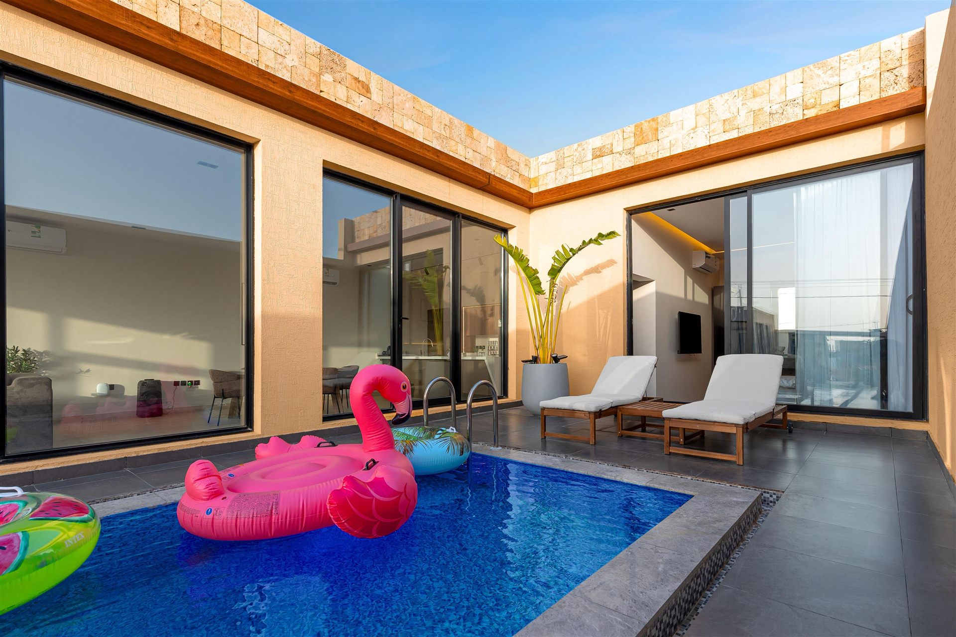 Pool corner by day, built